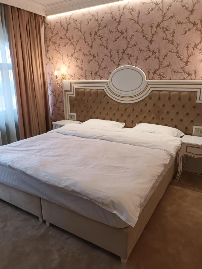 Cardinale Resort Iasi Extérieur photo